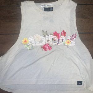 Addidas crop workout top size s